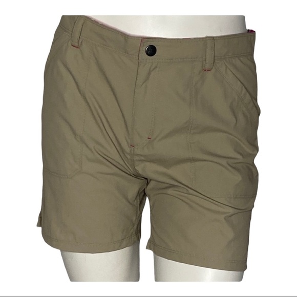 NWOT The North Face Shorts Sz XL(18) - Picture 1 of 4